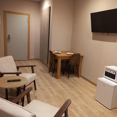 Aparthotel Montcada Bagian luar foto