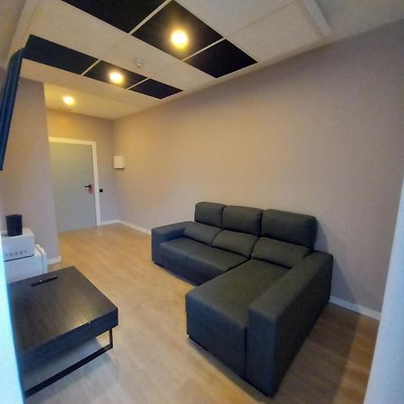 Aparthotel Montcada Bagian luar foto