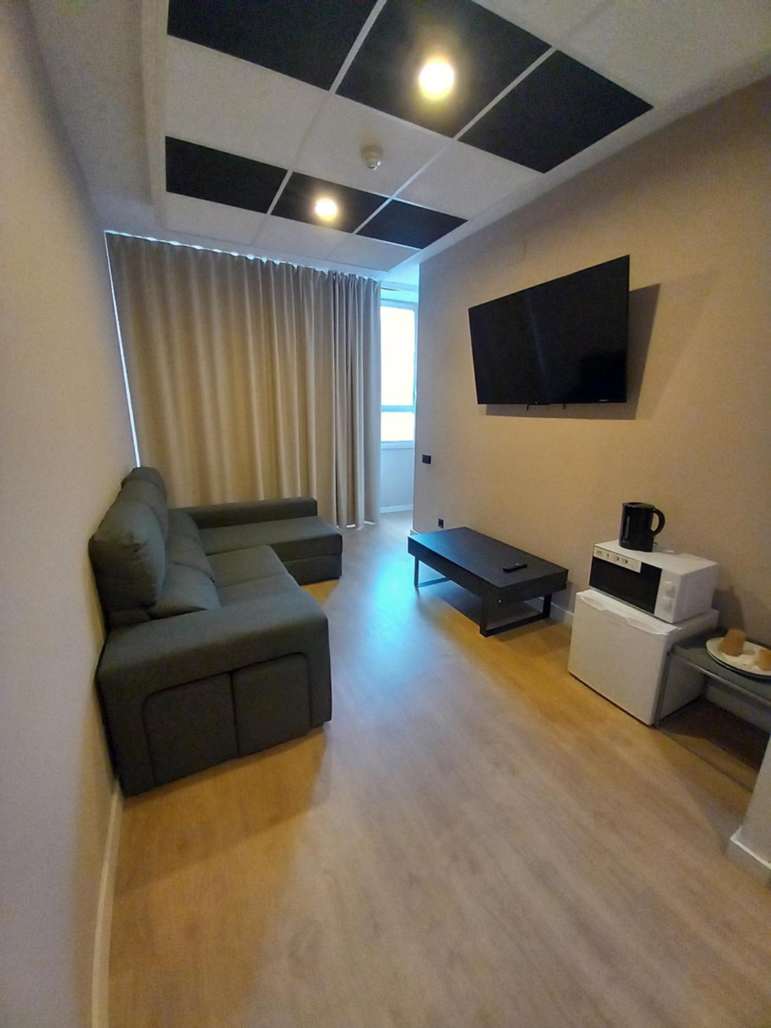 Aparthotel Montcada Bagian luar foto