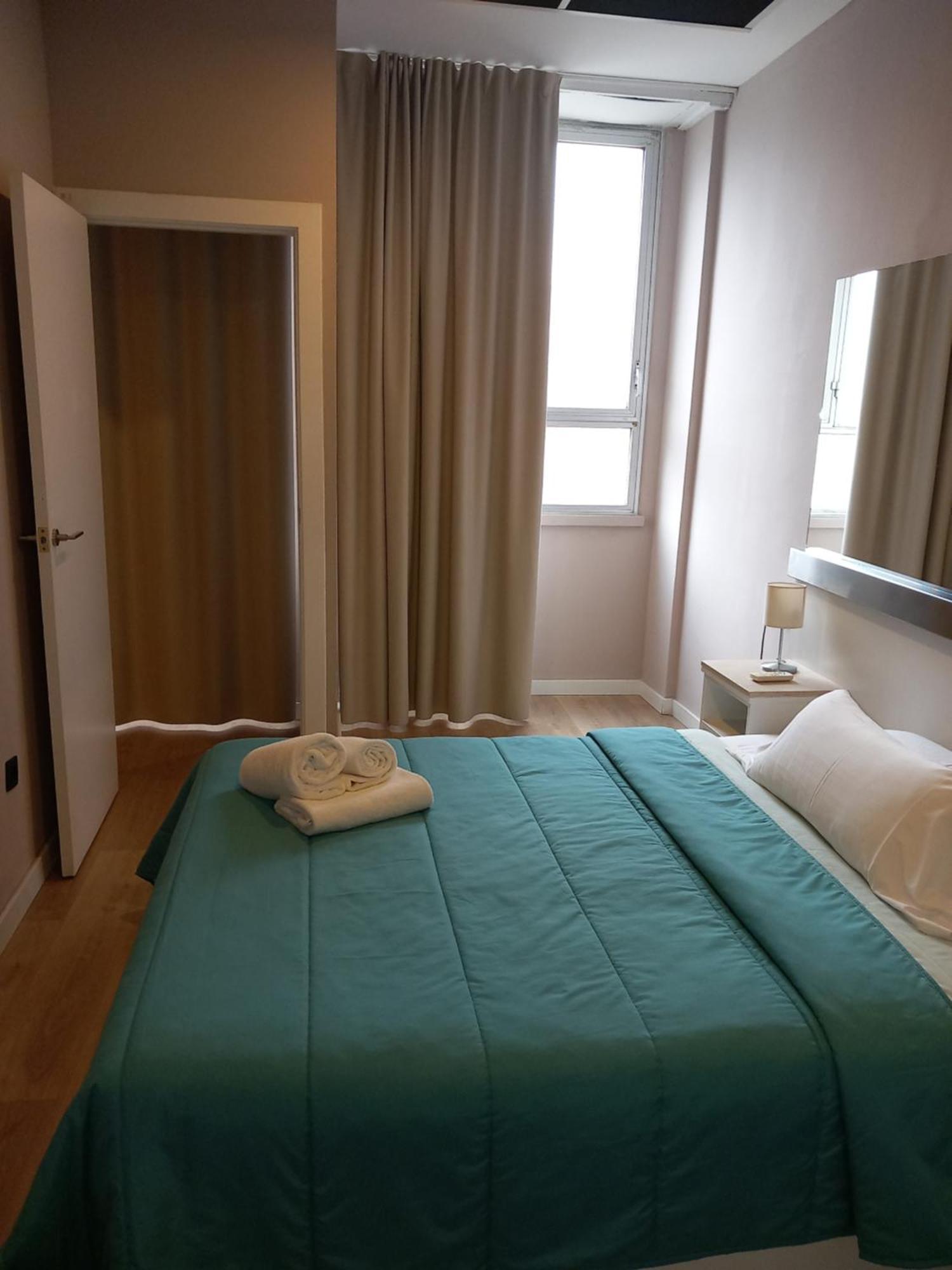 Aparthotel Montcada Bagian luar foto